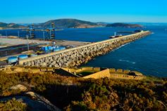 Vista del Puerto Exterior de Ferrol desde las baterías de Punta Viñas